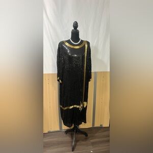 Elegant Black and Gold Maxi Dress